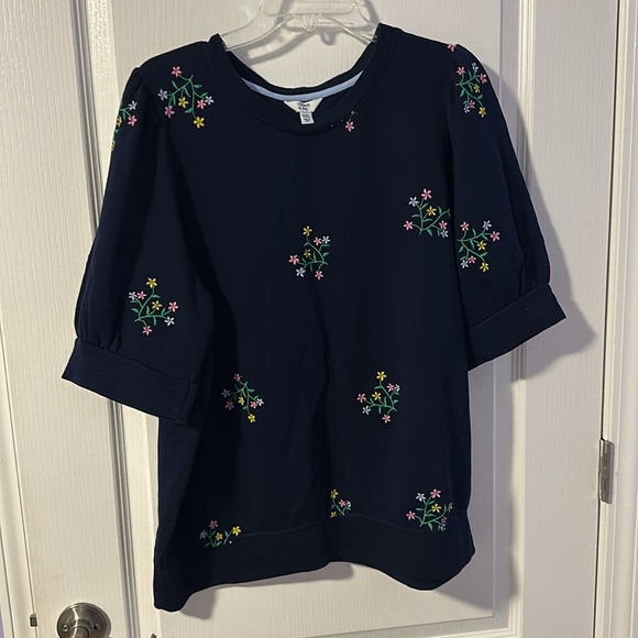 Crown and Ivy navy scooped neck sweater with stitched flowers NWT - Picture 2 of 4